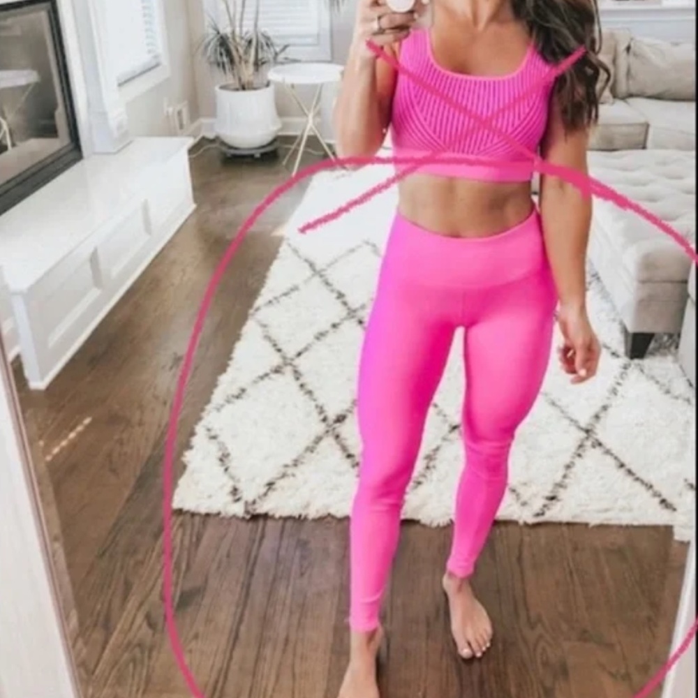 M | Ribbed Neon Pink Legging